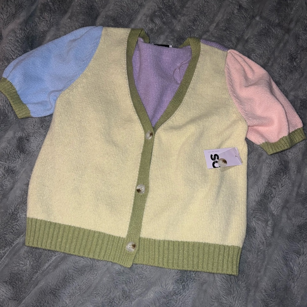 Brand new short sleeve color block cardigan. From Kohls. Large.